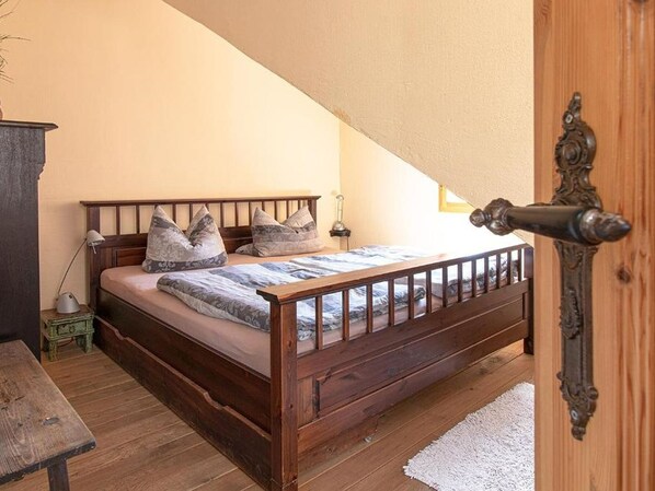 Ferienhaus, 75 qm, 2 Schlafzimmer, Terrasse, max. 4 Personen-Schlafzimmer mit Doppelbett