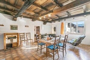 Living and dining room