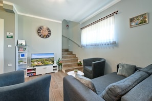Living room 1