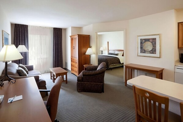 Lliving Area