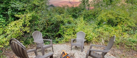 Gather around the firepit for evenings under the stars.