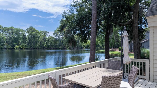 Rear Deck - Lagoon View