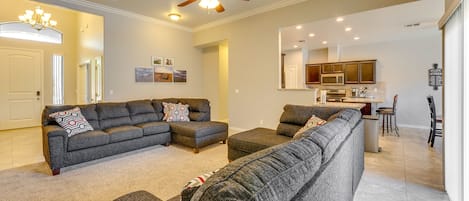 Bullhead City Vacation Rental | 4BR | 2BA | 1,909 Sq Ft | Step-Free Access