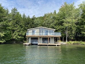 The boathouse was recently reno'd from inside and outer patio and decking.
