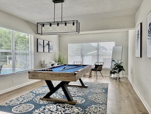 Spielezimmer