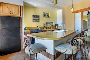 Kitchen area