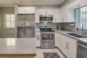 Kitchen | Central A/C | Free WiFi