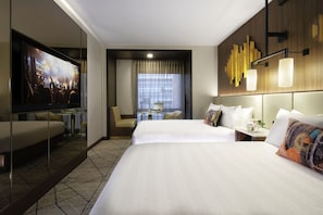 Comfortable Unit with Queen bed