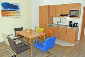 11 schöne 2-Raum-Fewo, Strandlage mit Terrasse