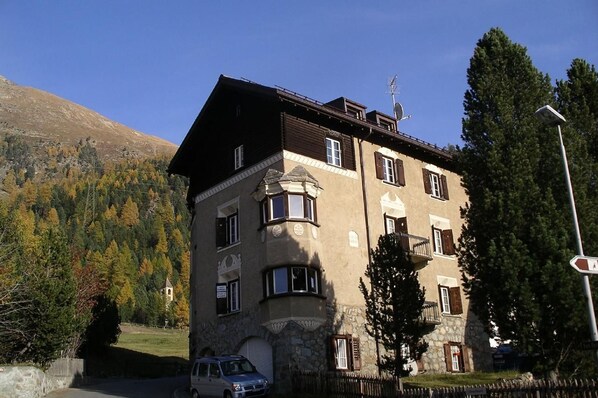 Picture 1