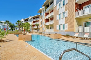 Largest Pool In Mexico Beach!