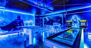 Spielezimmer