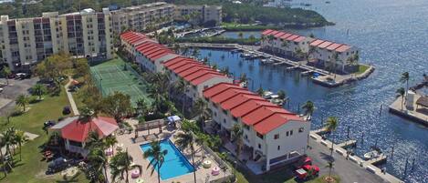 Aerial of Futura Yacht Club complex