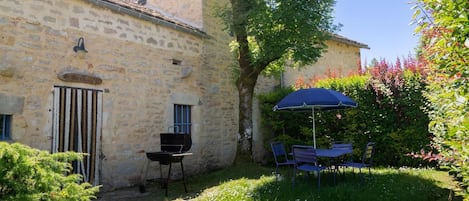 Photo 0