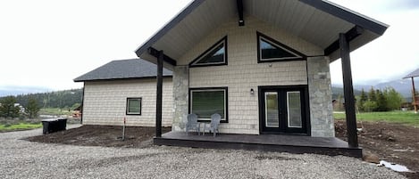 Mountain View Cabin