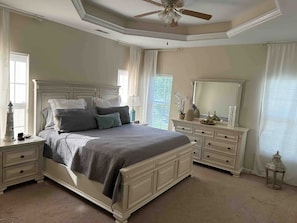 Main bedroom (downstairs)