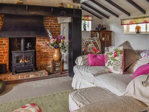 Living room | The Old Thatch, Hailsham