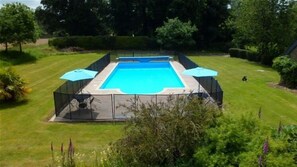 Shared Swimming Pool