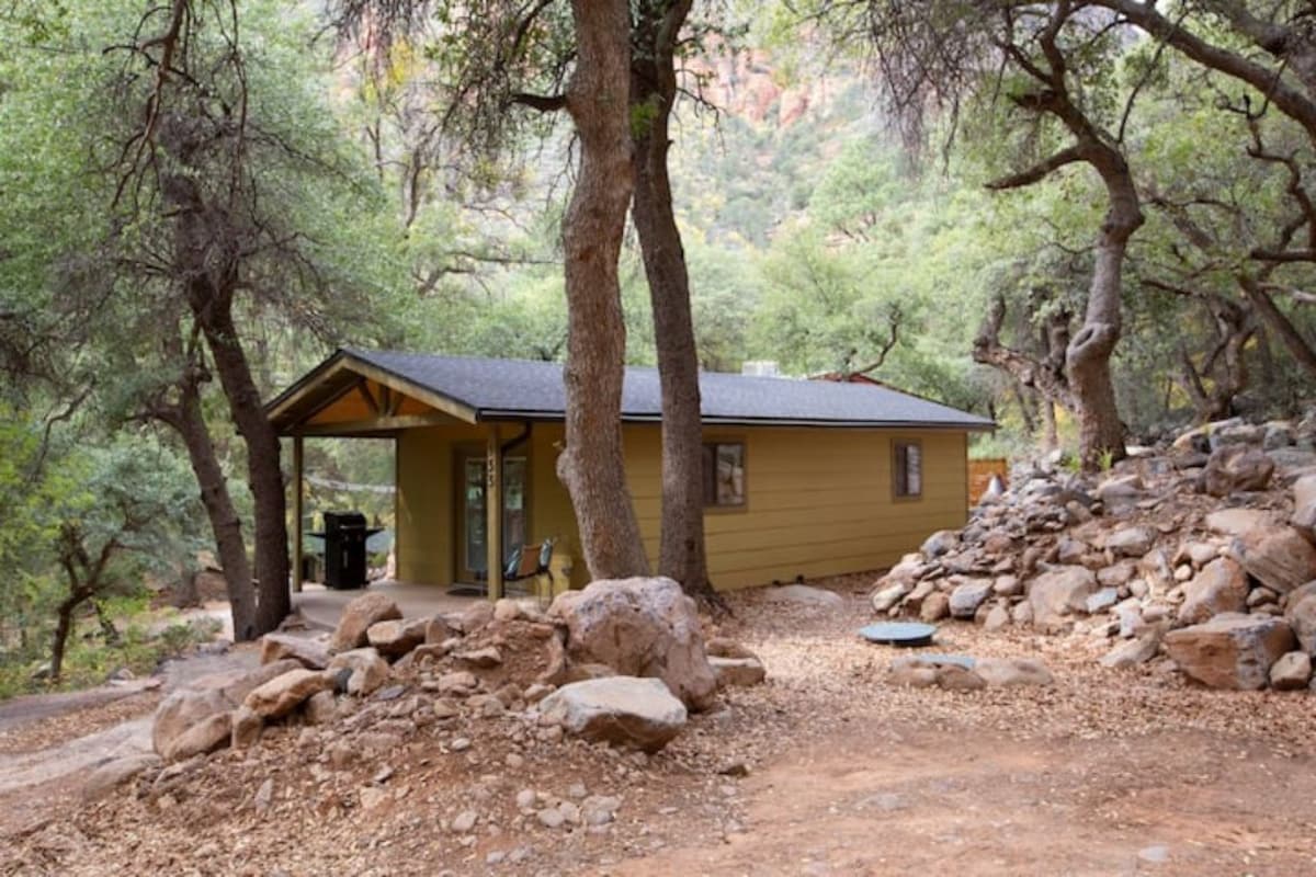 Main Image