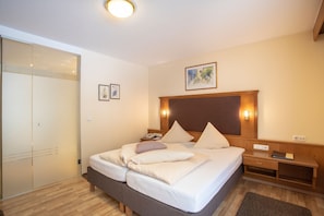Doppelzimmer Trisanna / alternativ