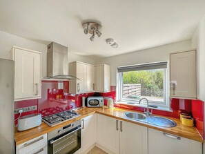 Kitchen | Sealladh Apartment - Lurach, Port Appin, near Appin