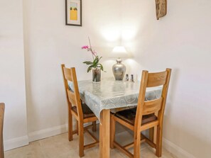 Dining Area | Sealladh Apartment - Lurach, Port Appin, near Appin