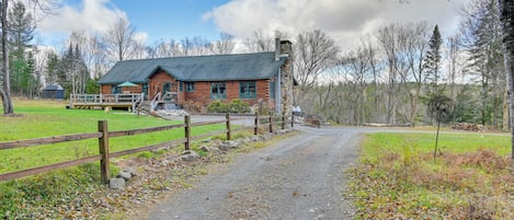 Long Lake Vacation Rental | 3BR | 3BA | 3,600 Sq Ft | Stairs Required