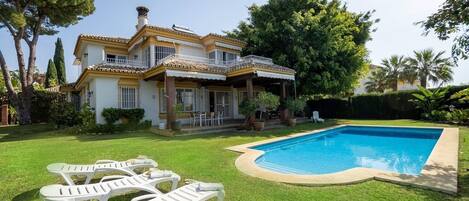 Villa Calahonda Marbella by Ruralidays