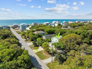 6 houses from the ocean with direct beach access and golf cart parking