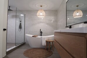 Primary Bathroom featuring an amazing 72" soaker tub.