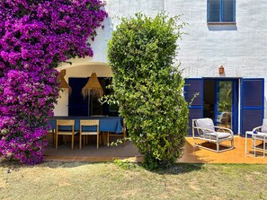 Villa 900 mts from the beach. 6 p. Private pool and garden. Porch. Wifi. Pals.