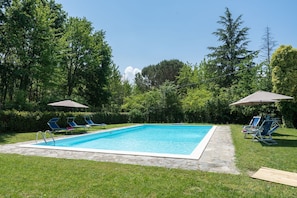 Building Exterior, Garden, Outdoor, Pool