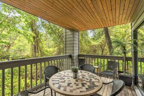 Private Balcony with Secluded Views!