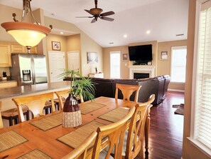 Open concept family room and dining area.