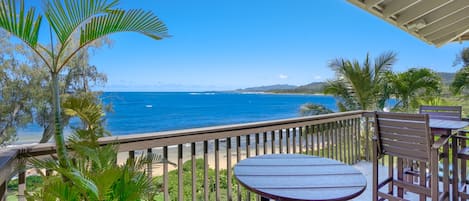 Enjoy Beautiful Oceanfront Views from your Private Lanai