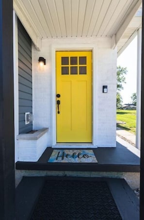  Front door with keyless entry