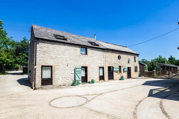 Shippon Cottage at Spring House Farm