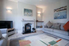 Penlan - 3 Bedroom Cottage - Saundersfoot (22777)
