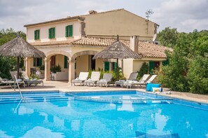 Vacation house with pool in Mallorca