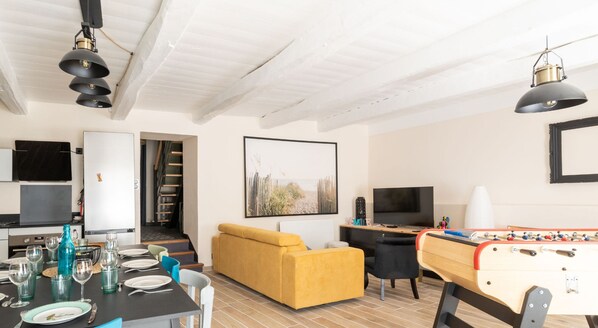 Game room