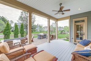 Deck | Seating | 2-Story Home