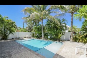 Private heated pool 