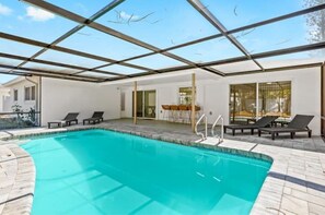 Lanai covered pool area 