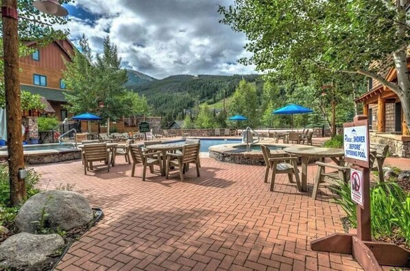 River Run Village Pool