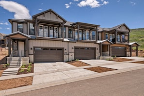 Welcome to this cozy 2400 sq ft house in Heber City. Our two-story home is your haven for relaxation and adventure, surrounded by serene mountain views.