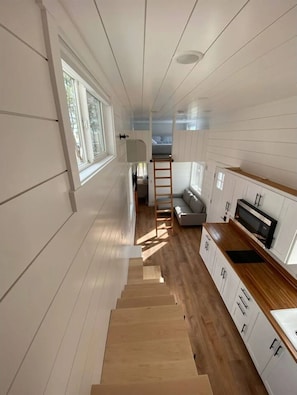Clean, functional kitchen—perfect for creating culinary magic!