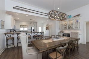 Large open floor plan Kitchen and dining area with ample seating