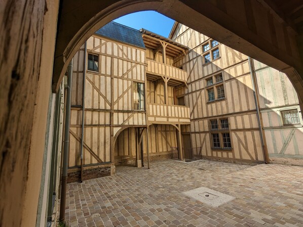 Enceinte de l’hébergement
