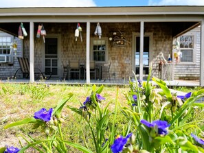 Billingsgate Island Cottage built in 1905