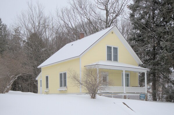 Catch the winter sun at Sunshine House!